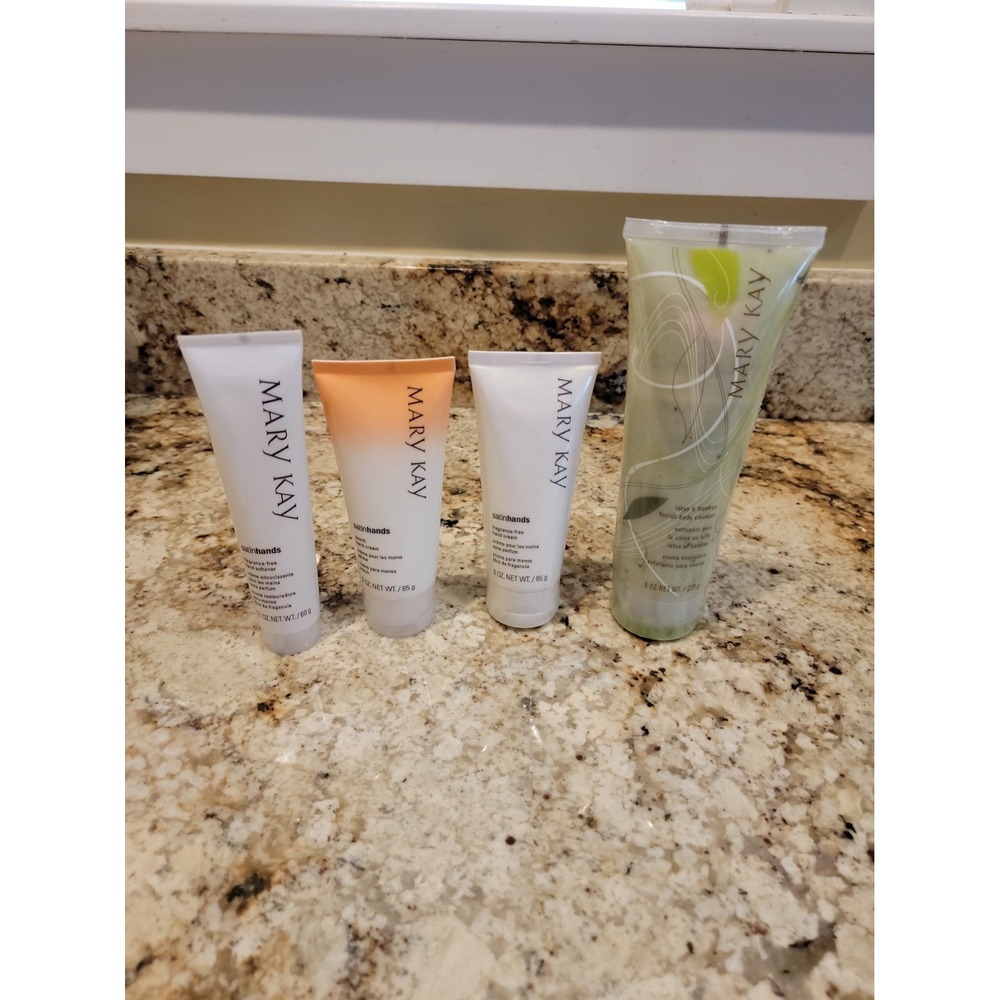 Mary Kay Satin Hands Lotion & Loofah Body Cleanser Mixed Lot